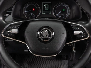 Лифтбек Skoda Rapid 2021 года, 1697000 рублей, Тюмень