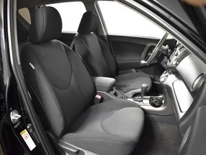 Внедорожник Toyota RAV4 2012 года, 1249900 рублей, Казань