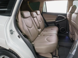 Внедорожник Toyota RAV4 2008 года, 1909000 рублей, Сургут