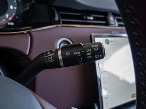 Внедорожник Land Rover Range Rover Evoque 2025 года, 5850000 рублей, Краснодар
