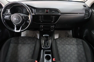 Седан Kia Rio 2017 года, 1359000 рублей, Омск