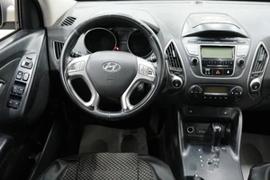 Внедорожник Hyundai ix35 2010 года, 1279000 рублей, Омск