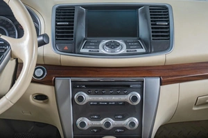 Седан Nissan Teana 2011 года, 1099000 рублей, Томск