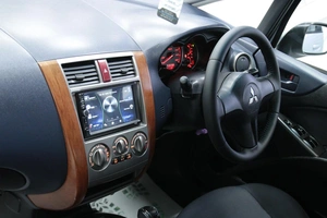 Хетчбэк Mitsubishi Colt 2005 года, 548000 рублей, Солонцы