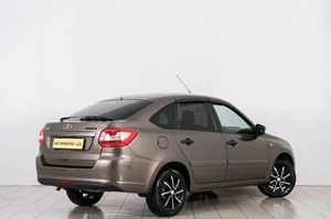 Лифтбек ВАЗ (LADA) Granta 2017 года, 439000 рублей, Красноярск