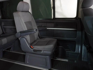 Минивэн Volkswagen Multivan 2010 года, 1699000 рублей, Воронеж