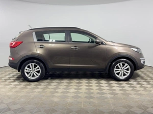 Внедорожник Kia Sportage 2011 года, 1219900 рублей, Казань