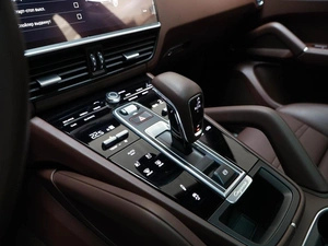 Внедорожник Porsche Cayenne Coupe 2021 года, 13500000 рублей, Москва