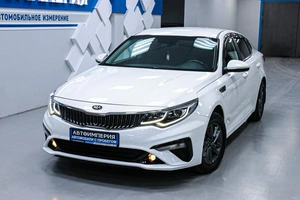 Седан Kia Optima 2018 года, 1603000 рублей, Солонцы