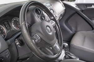 Внедорожник Volkswagen Tiguan 2018 года, 2209000 рублей, Томск