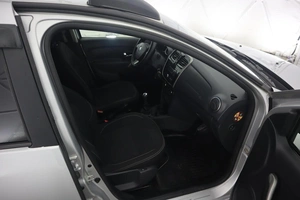 Седан Renault Logan 2016 года, 780000 рублей, Орёл