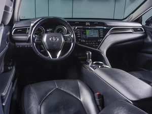 Седан Toyota Camry 2018 года, 3000000 рублей, Ростов-на-Дону