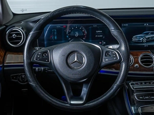 Седан Mercedes-benz E-класс 2017 года, 3149000 рублей, Ставрополь