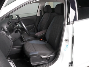 Седан Volkswagen Polo 2019 года, 1319000 рублей, Минеральные Воды