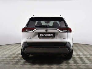 Внедорожник Toyota RAV4 2019 года, 2929900 рублей, Казань