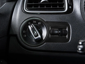 Седан Volkswagen Polo 2018 года, 1098000 рублей, Волгоград