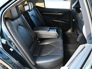 Седан Toyota Camry 2018 года, 2414000 рублей, Кирилловка