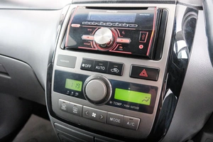 Минивэн Toyota Ipsum 2002 года, 749000 рублей, Красноярск