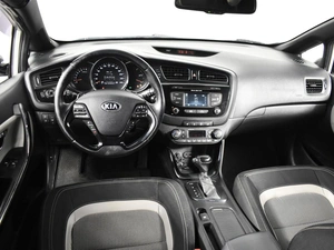 Хетчбэк Kia Ceed 2014 года, 1169900 рублей, Казань