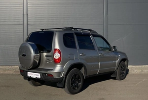 Внедорожник Chevrolet Niva 2016 года, 799000 рублей, Солонцы