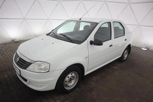 Седан Renault Logan 2015 года, 795000 рублей, Орёл