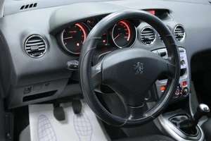 Хетчбэк Peugeot 308 2008 года, 533000 рублей, Солонцы
