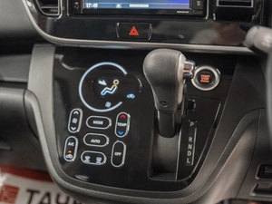 Хетчбэк Mitsubishi EK Space 2019 года, 850000 рублей, Красноярск