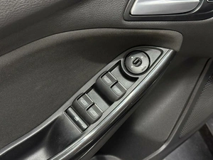 Седан Ford Focus 2017 года, 810000 рублей, Красноярск