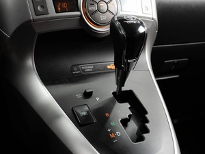 Минивэн Toyota Verso 2011 года, 1270000 рублей, Тюмень