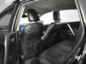 Внедорожник Toyota RAV4 2017 года, 2559900 рублей, Казань