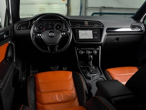 Внедорожник Volkswagen Tiguan 2018 года, 2948000 рублей, Воронеж