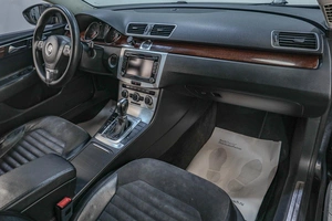 Седан Volkswagen Passat 2012 года, 1299000 рублей, Челябинск