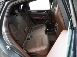 Внедорожник Porsche Cayenne Coupe 2021 года, 13500000 рублей, Москва