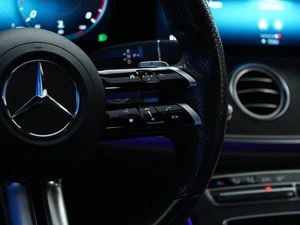 Седан Mercedes-benz E-класс 2020 года, 3549077 рублей, Москва