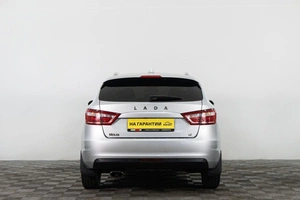 Универсал ВАЗ (LADA) Vesta 2018 года, 899000 рублей, Сургут