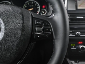 Седан BMW 5 серия 2015 года, 1999000 рублей, Кирилловка