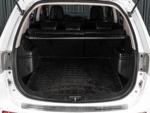 Внедорожник Mitsubishi Outlander 2014 года, 1499000 рублей, Тюмень