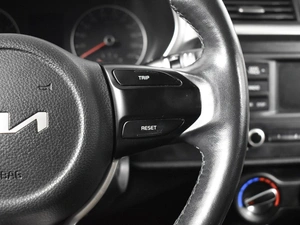 Седан Kia Rio 2021 года, 1724900 рублей, Казань