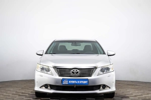 Седан Toyota Camry 2013 года, 1929000 рублей, Пермь
