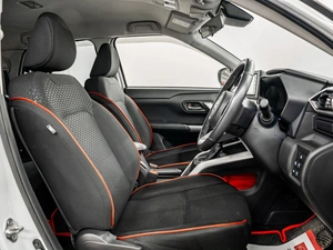 Внедорожник Toyota Raize 2019 года, 1590000 рублей, Красноярск