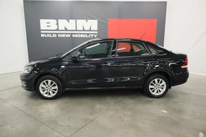 Седан Volkswagen Polo 2015 года, 1070000 рублей, Курск