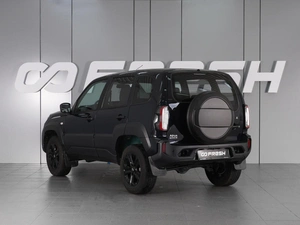 Внедорожник ВАЗ (LADA) Niva Travel 2024 года, 1290000 рублей, Красный Пахарь