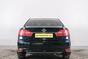 Седан Toyota Camry 2014 года, 1799000 рублей, Красноярск