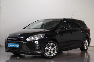 Хетчбэк Ford Focus 2012 года, 819000 рублей, Челябинск