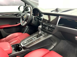 Внедорожник Porsche Macan S 2019 года, 7595000 рублей, Красноярск