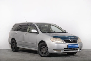 Универсал Toyota Corolla Fielder 2002 года, 529000 рублей, Томск
