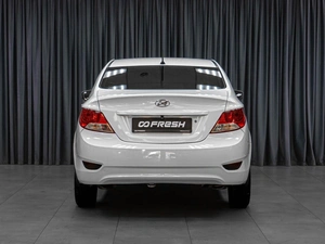 Седан Hyundai Solaris 2011 года, 719000 рублей, Тюмень