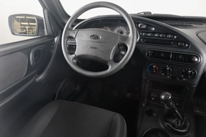 Внедорожник ВАЗ (LADA) Niva Travel 2023 года, 929000 рублей, Пермь