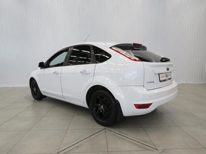 Хэтчбек 4 дв. Ford Focus 2010 года, 745000 рублей, Калуга