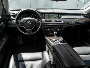 Седан BMW 7 серия 2015 года, 2800000 рублей, Краснодар